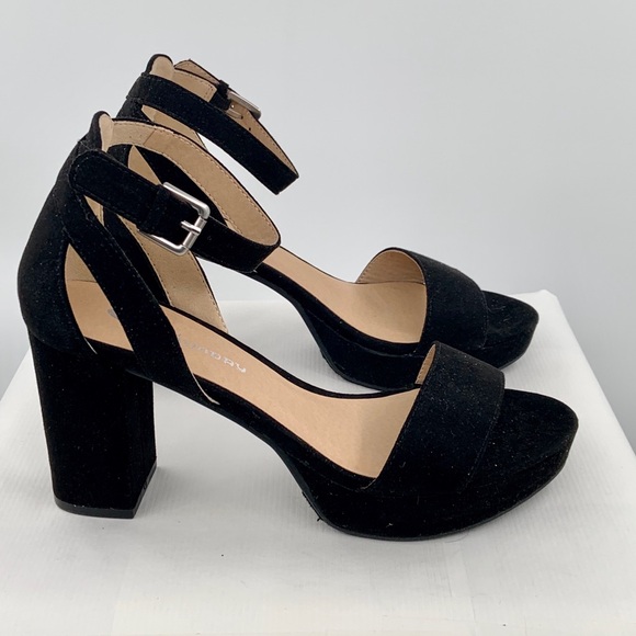 NWT CL by Chinese Laundry GO on 2 Women’s Black Dress Sandals Shoes - Picture 2 of 13